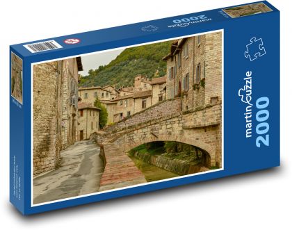 Itálie - Umbrie, Gubbio - Puzzle 2000 dílků, rozměr 90x60 cm