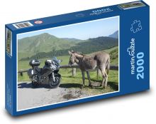 Stretnutie - motocykel a somár Puzzle 2000 dielikov - 90 x 60 cm