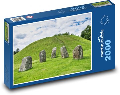 Historical monument - stones, nature - Puzzle 2000 pieces, size 90x60 cm 