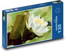 Ľalia biela - kvet, vodná rastlina Puzzle 130 dielikov - 28,7 x 20 cm 