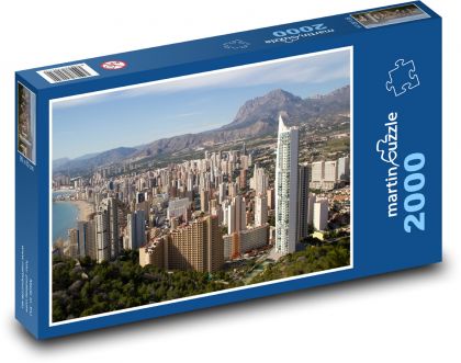 Benidorm - město, Španělsko - Puzzle 2000 dílků, rozměr 90x60 cm